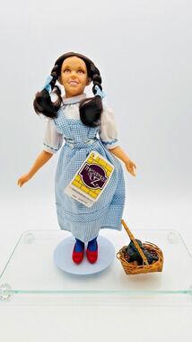 Wizard of Oz Dorothy Doll P3800 Presents Hamilton Gifts Toto Basket 12" Vintage